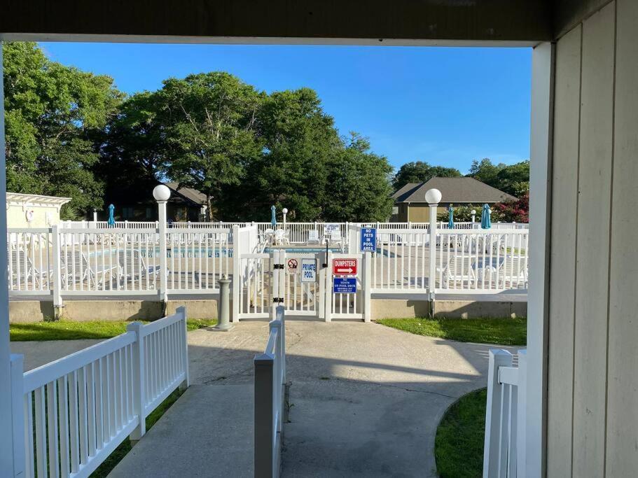 Perfect Location At The Beach! 1St Floor Unit ! 默特尔比奇 外观 照片
